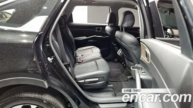 Kia Sorento 2021 — фото 12
