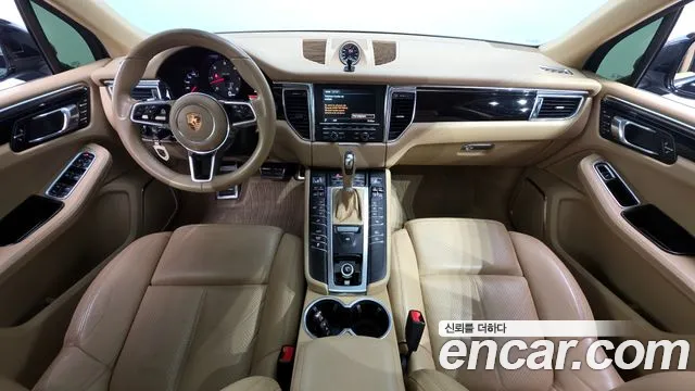 Porsche Macan 2015 — фото 7