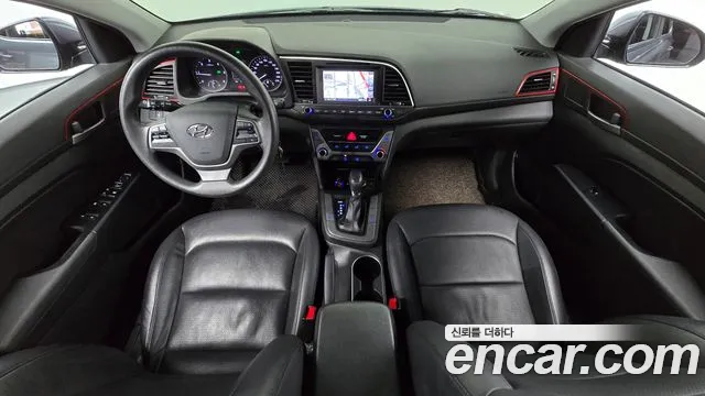 Hyundai AVANTE 2016 — фото 7
