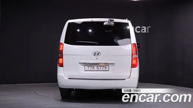 Hyundai Starex 2015 — фото 4