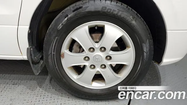 Hyundai Starex 2015 — фото 5