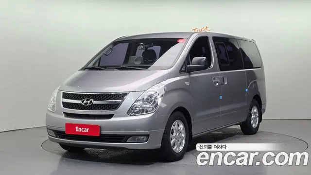 Hyundai Starex 2011 — фото 1