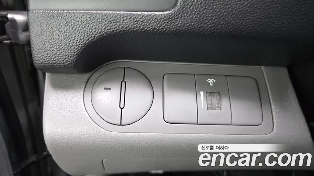 Hyundai Starex 2011 — фото 13