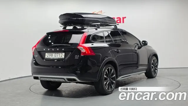 Volvo V60 2016 — фото 2