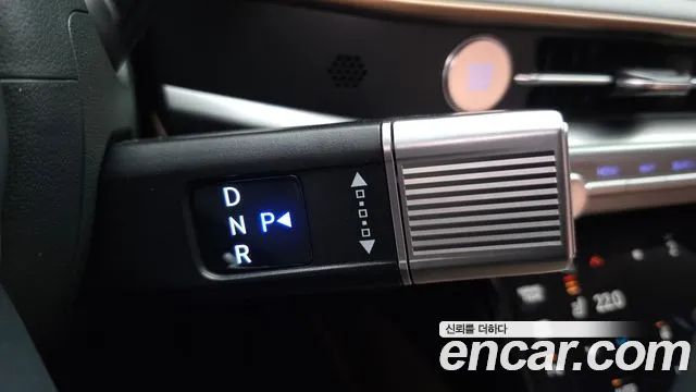 Hyundai Grandeur 2023 — фото 9