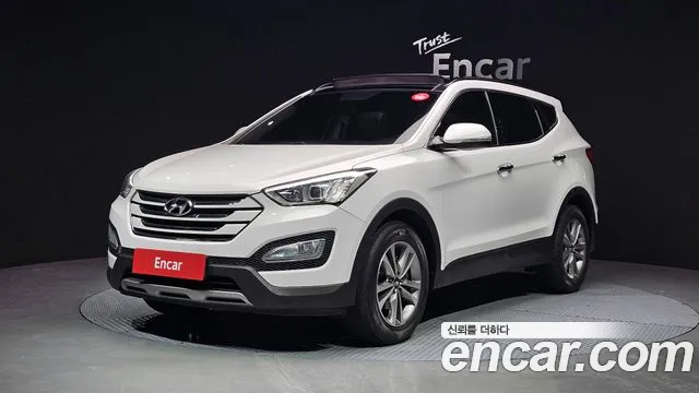 Hyundai Santafe 2015 — фото 1