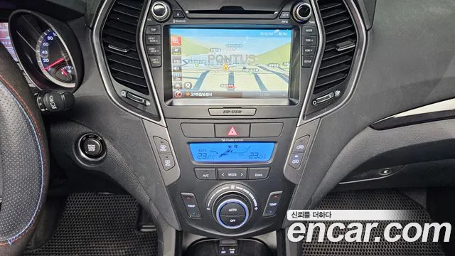 Hyundai Santafe 2015 — фото 14