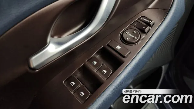 Hyundai i30 2018 — фото 14