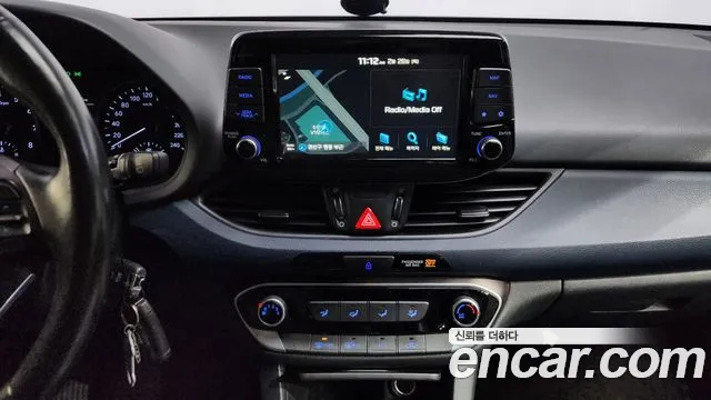 Hyundai i30 2018 — фото 17