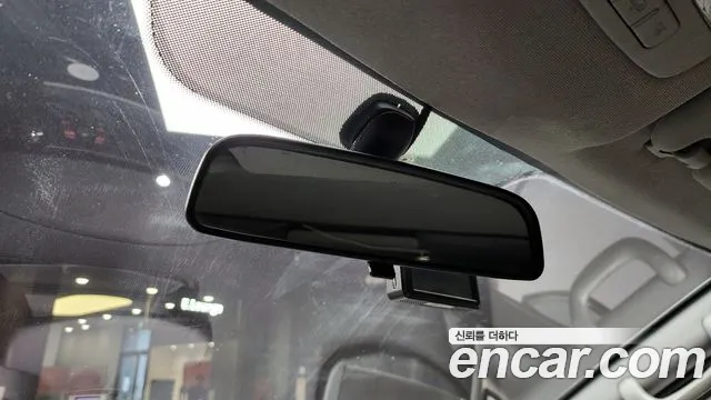 Hyundai Starex 2011 — фото 17