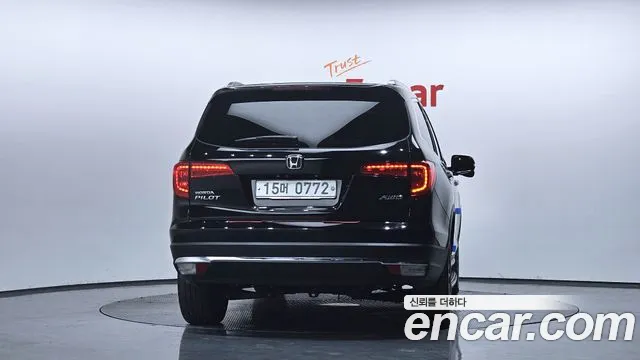 Honda Pilot 2016 — фото 4