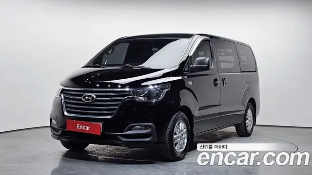 Hyundai Starex 2019 — фото 1