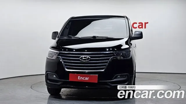 Hyundai Starex 2019 — фото 3
