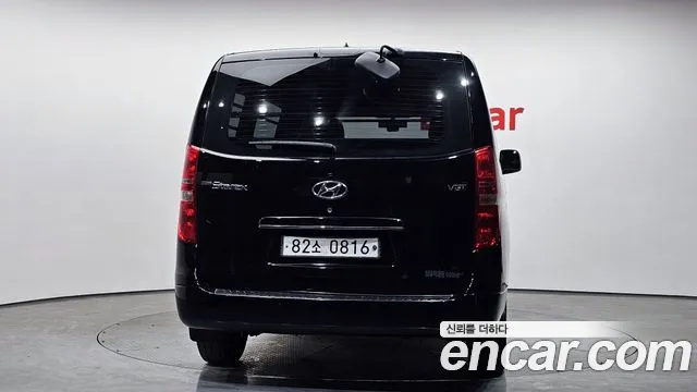 Hyundai Starex 2019 — фото 4