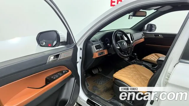 KG_Mobility_Ssangyong Rexton 2019 — фото 10