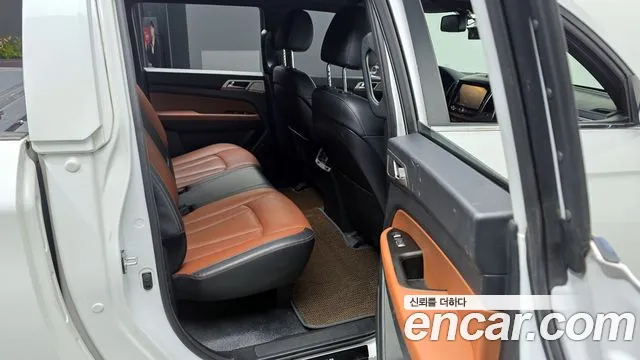 KG_Mobility_Ssangyong Rexton 2019 — фото 12