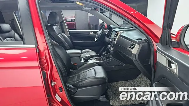 KG_Mobility_Ssangyong Rexton 2018 — фото 10