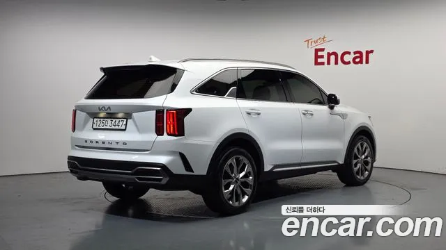 Kia Sorento 2022 — фото 2