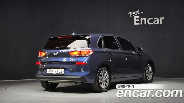 Hyundai i30 2018 — фото 2