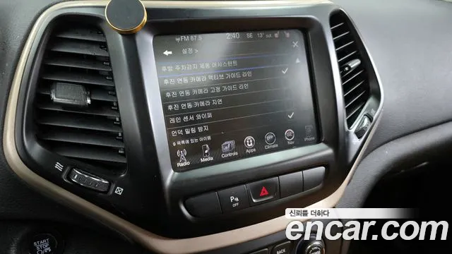 Jeep Cherokee 2015 — фото 16