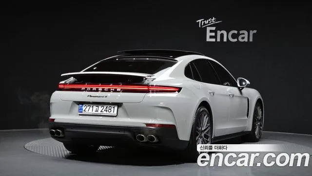 Porsche Panamera 2025 — фото 2