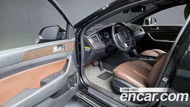 Hyundai Sonata 2019 — фото 10