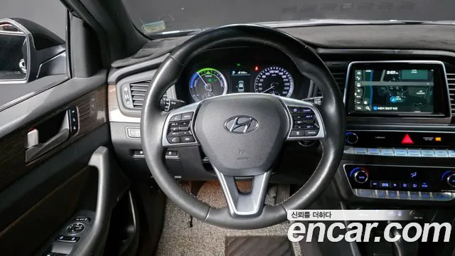 Hyundai Sonata 2019 — фото 13