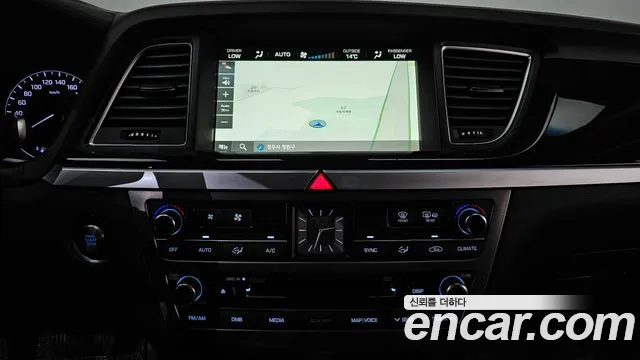 Hyundai Genesis 2015 — фото 17