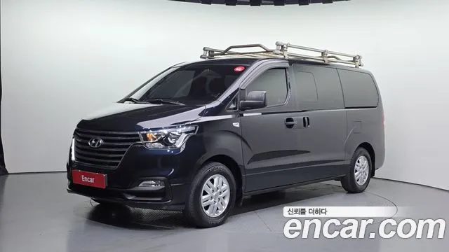 Hyundai Starex 2020 — фото 1