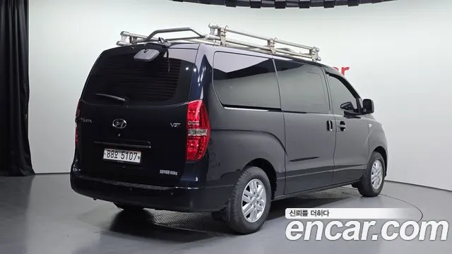 Hyundai Starex 2020 — фото 2