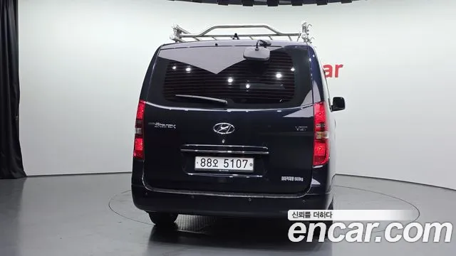 Hyundai Starex 2020 — фото 4