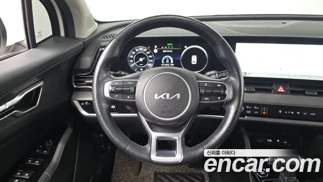 Kia Sportage 2022 — фото 12