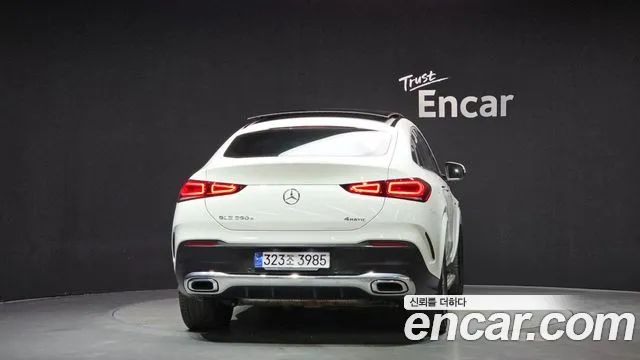 Mercedes-Benz GLE-Class 2021 — фото 4