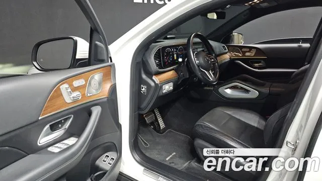 Mercedes-Benz GLE-Class 2021 — фото 10