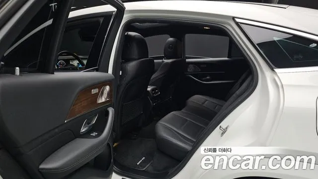 Mercedes-Benz GLE-Class 2021 — фото 13
