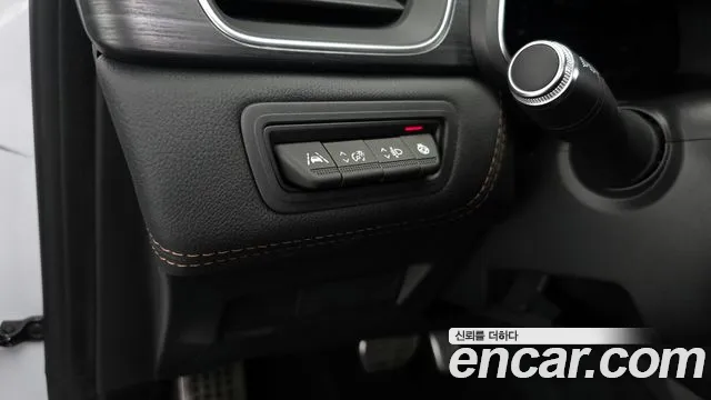 Renault-KoreaSamsung Captur 2020 — фото 17
