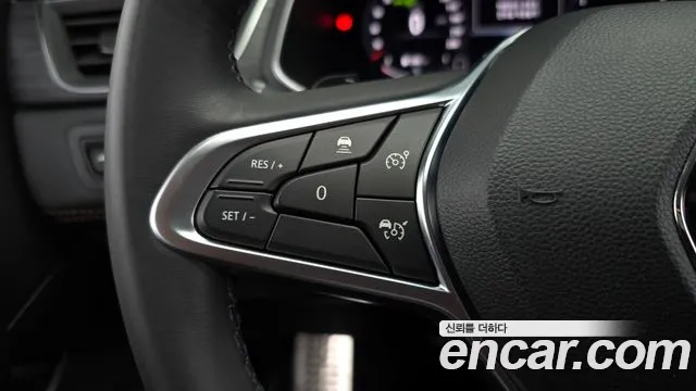 Renault-KoreaSamsung Captur 2020 — фото 18