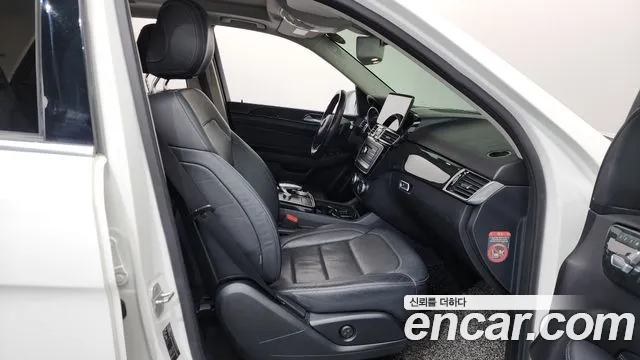 Mercedes-Benz GLE-Class 2016 — фото 11