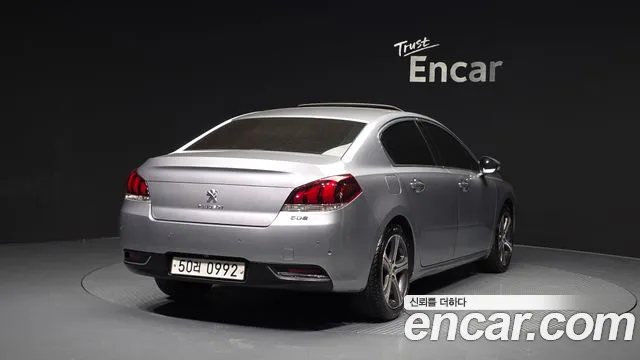 Peugeot 508 2016 — фото 2