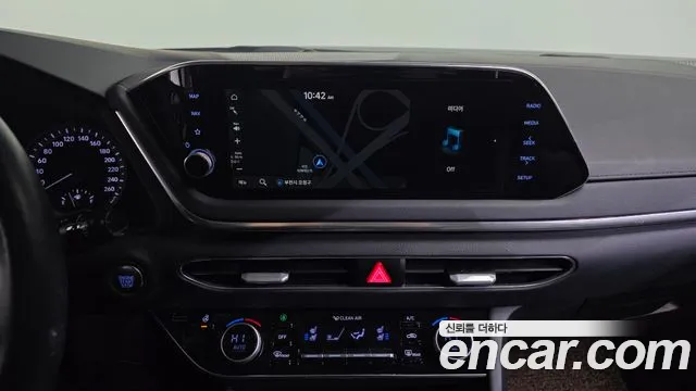 Hyundai Sonata 2021 — фото 14