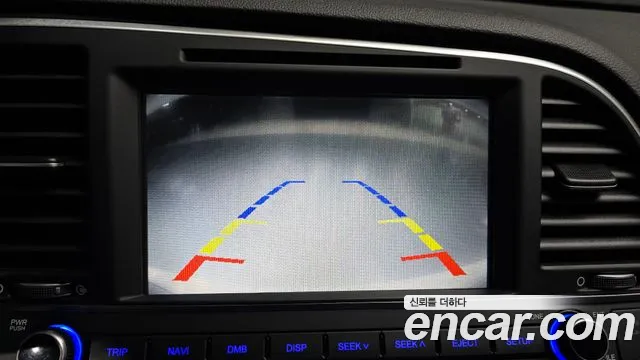 Hyundai AVANTE 2016 — фото 15