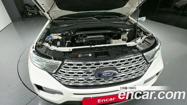 Ford Explorer 2020 — фото 6