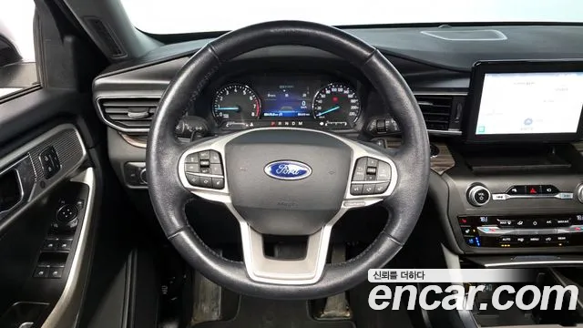 Ford Explorer 2020 — фото 13