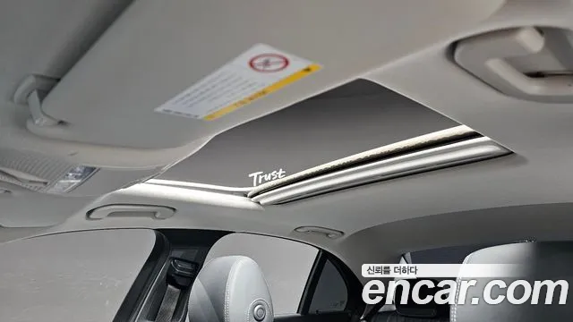 Mercedes-Benz E-Class 2020 — фото 20