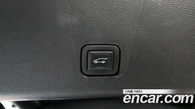 ChevroletGMDaewoo Traverse 2021 — фото 20