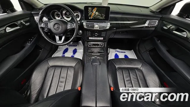 Mercedes-Benz CLS-Class 2016 — фото 7