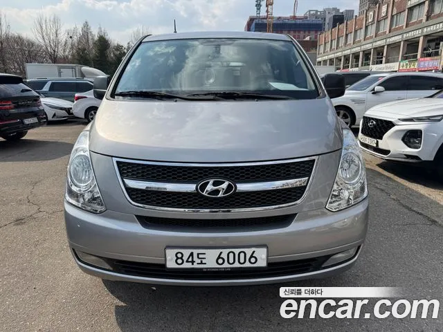 Hyundai Starex 2015 — фото 2