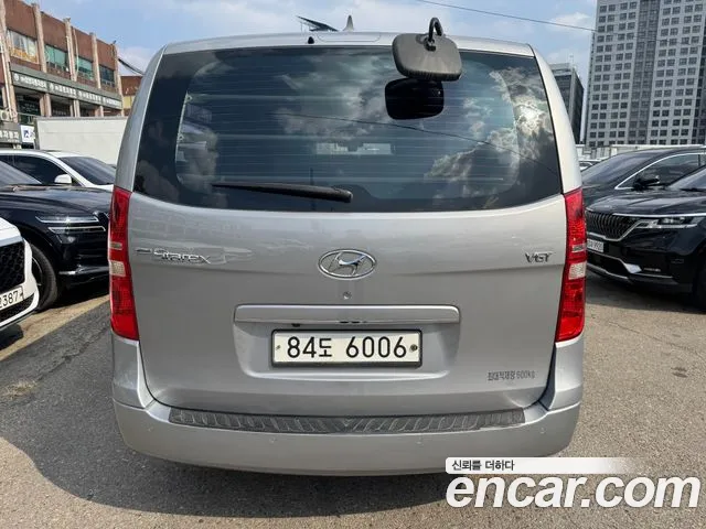 Hyundai Starex 2015 — фото 5