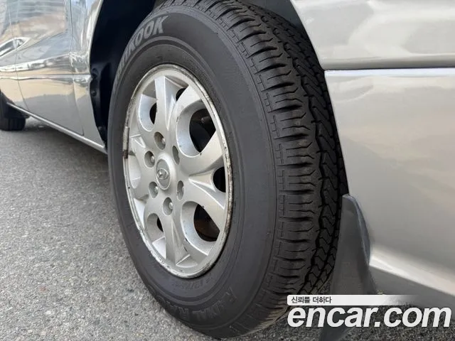 Hyundai Starex 2015 — фото 10