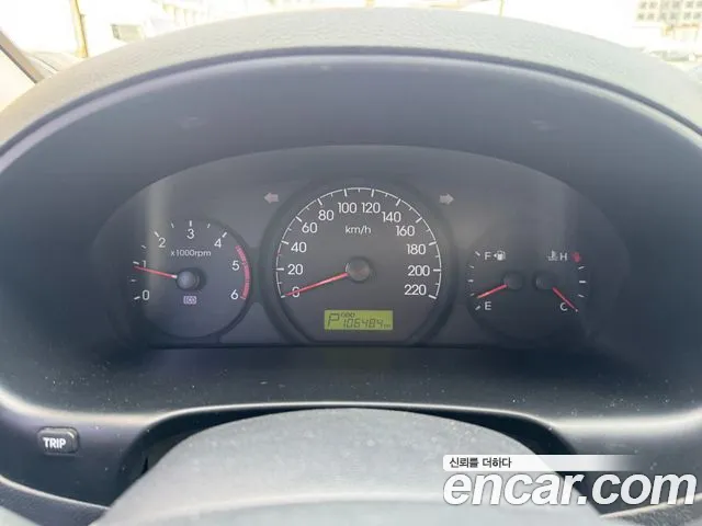 Hyundai Starex 2015 — фото 11